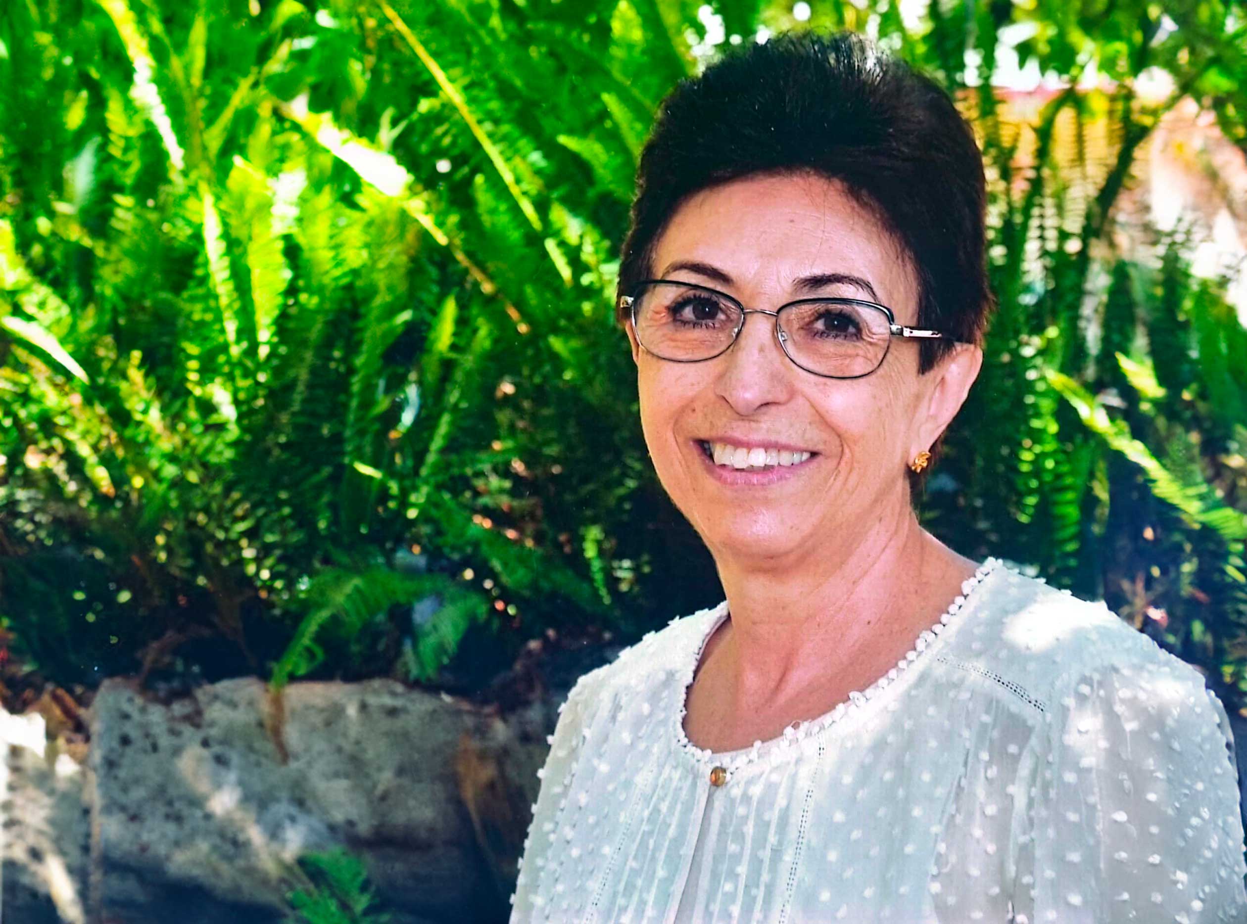 Collegio Lowell Maestra Sarita